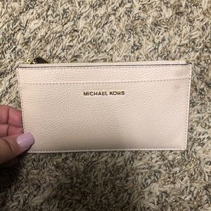 Micheal Kors Slim Wallet